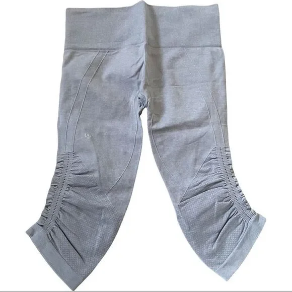 Lululemon Ebb & Flow Crop in grey super stretch size 6 EUC - Picture 6 of 8